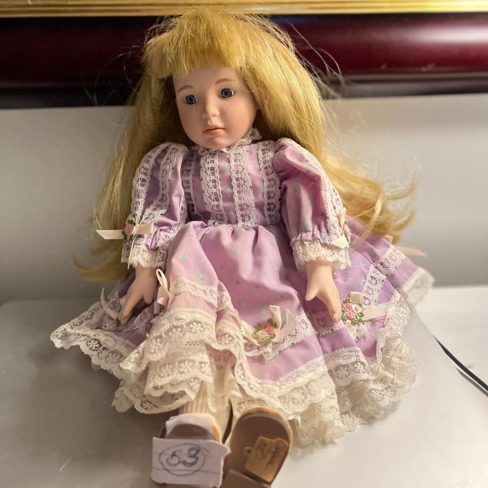 Dynasty Doll "Carrie"